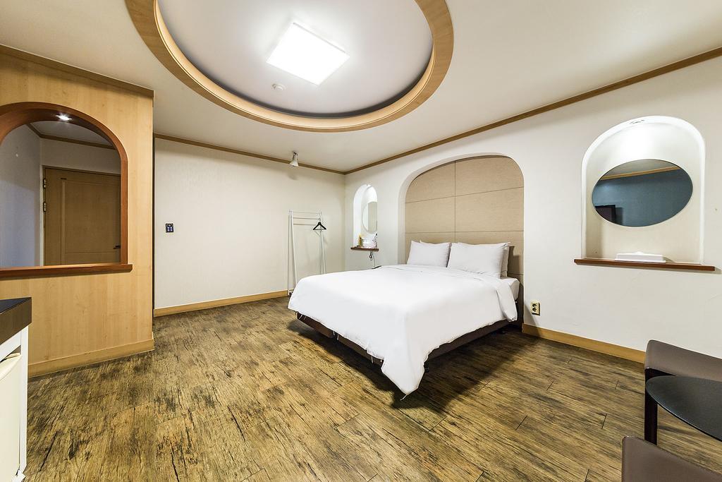 Hotel Tate Szuvon Kültér fotó