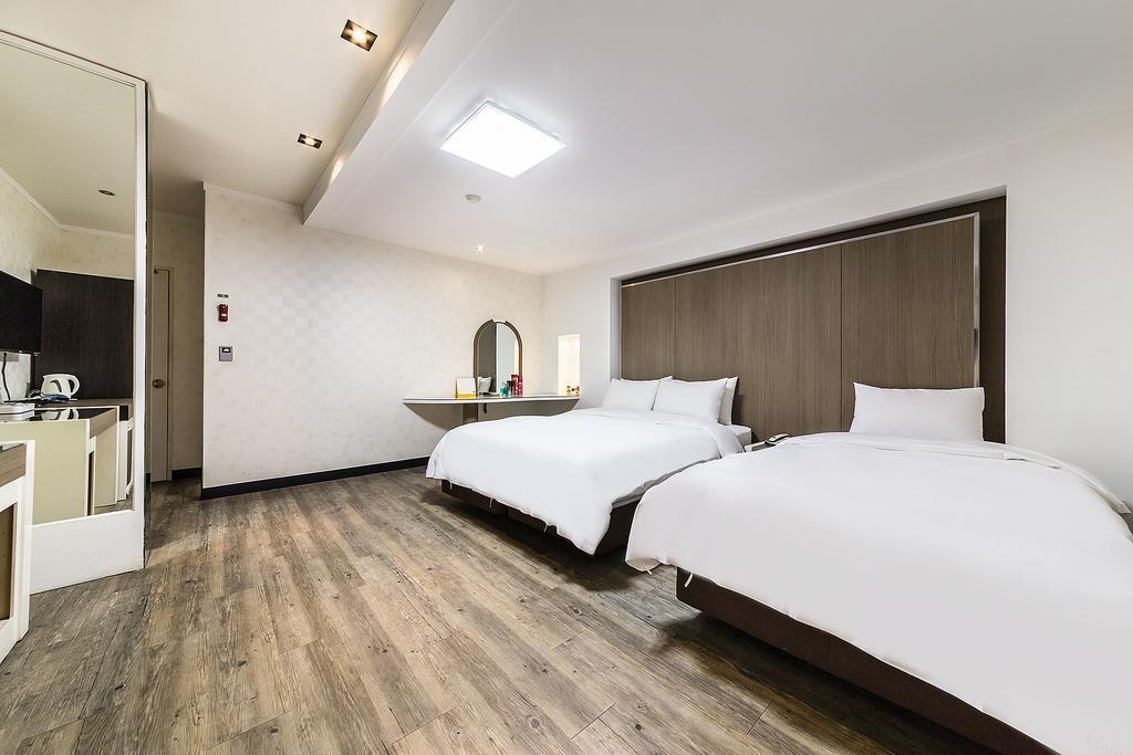 Hotel Tate Szuvon Kültér fotó