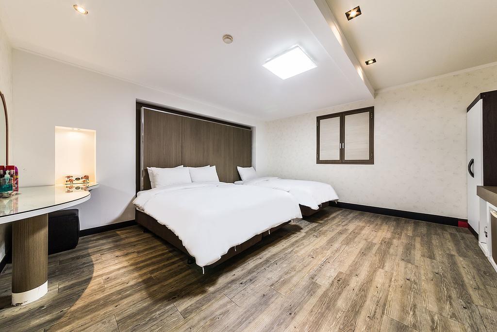 Hotel Tate Szuvon Kültér fotó